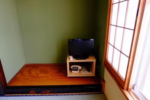 Japanese-Style Quadruple Room with Shared Bathroom