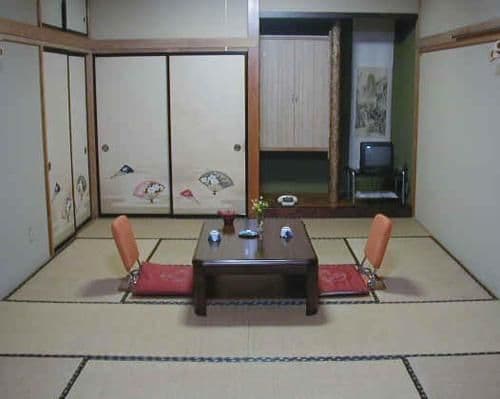 Japanese-Style Quadruple Room with Shared Bathroom