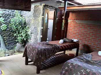 Man's Cottages & Spa