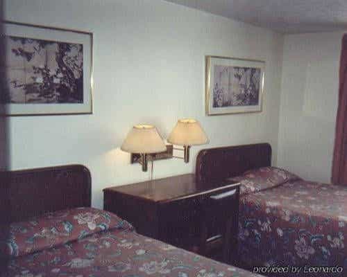 Scottish Inns & Suites Auburn