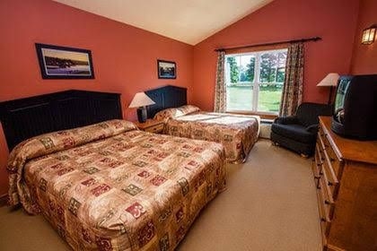 รอดด์ บรูเดนเนล ริเวอร์ รีสอร์ต (Rodd Brudenell River Resort)1