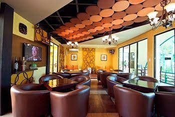 Country Village Hotel0