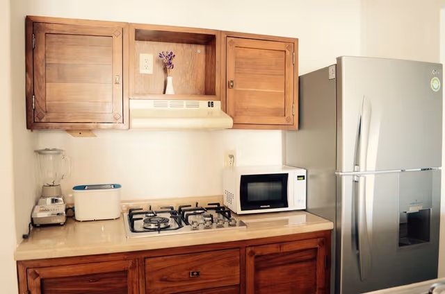 APARTMENT ONE BEDROOM ONE BATHROOM