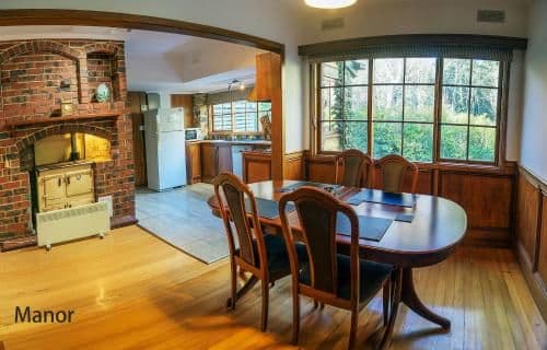 Manor King Suite