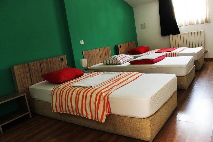 X Hostel Bucharest1