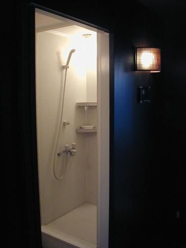 International Guesthouse Azure Narita1