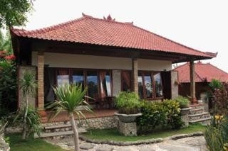 เดอะ ตานิส บีช รีสอร์ต นูซา เลิมโบงัน (The Tanis Beach Resort Nusa Lembongan)2