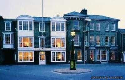 Black Swan Hotel