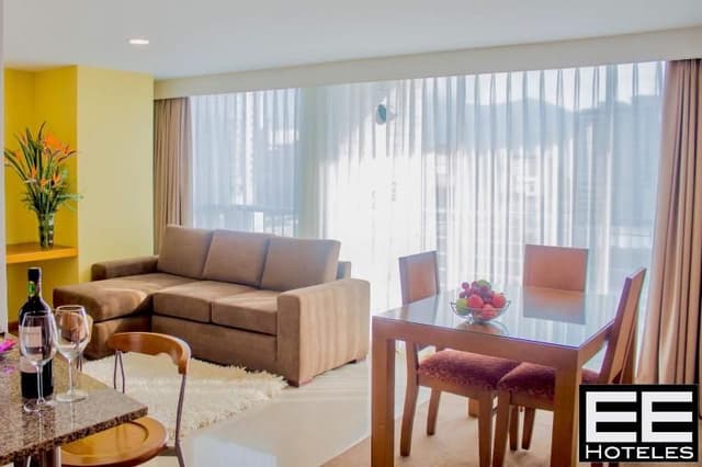 APARTMENT SUPERIOR