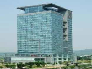 Guangzhou Nansha Pearl River Delta World Trade Center Tower Guangzhou Nansha Pearl River Delta World Trade Center Tower