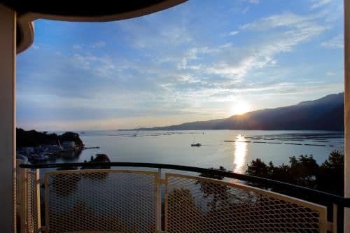Family Room with Tatami Area and Sea View - Non-Smoking