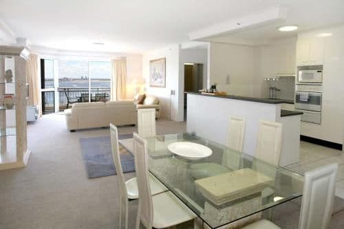 Deluxe Two-Bedroom Apartment