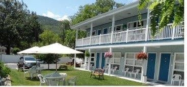 Lido Motel Lake George3