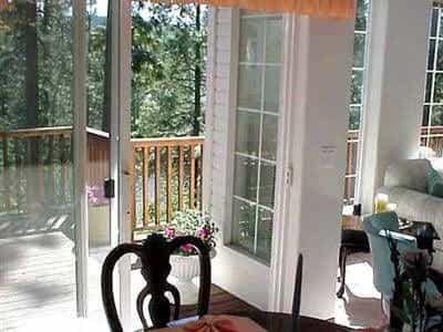 River Cove Elegant Waterfront Bed & Breakfast