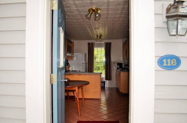 Maple Terrace Motel0