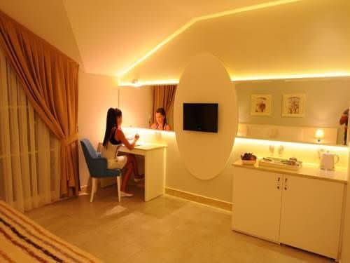 Sea Breeze Hotel and Apartments Sea Breeze Hotel and Apartments