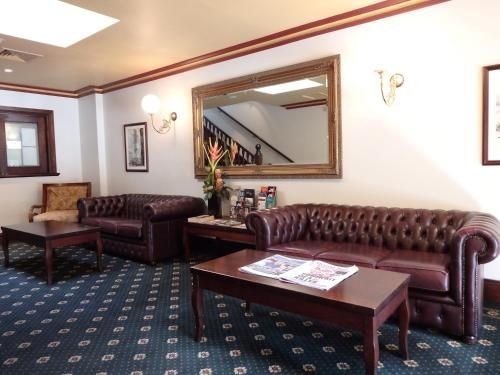 โรงแรมเดอะเกล็นเฟอร์รี่ ฮอว์ธอร์น (The Glenferrie Hotel Hawthorn)2