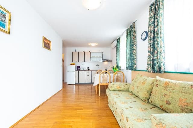 APARTMENT ONE BEDROOM