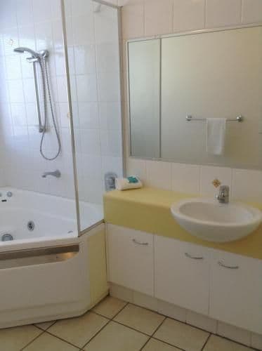 3 Bedroom Ocean View Apartment