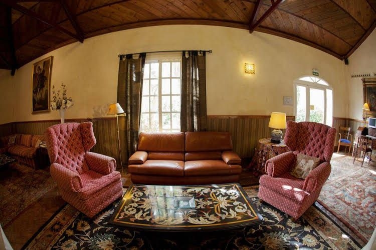 Hotel Hacienda Montenmedio3