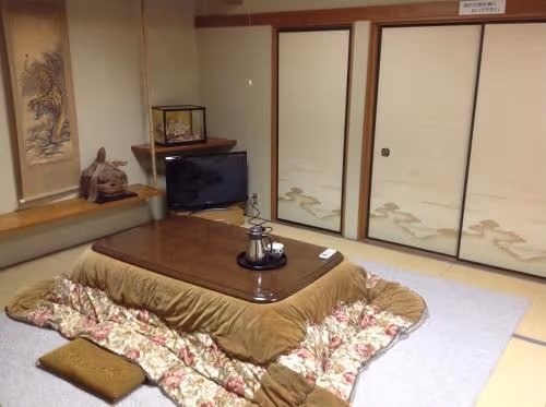 Japanese-Style Family Room