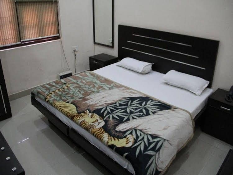 The Hospitality Home Bed & Breakfast0