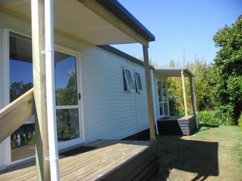 Cabin with Ensuite Bathroom