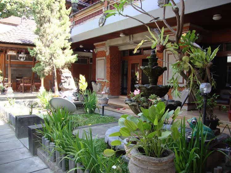 Super OYO 3261 Hotel Ratu Super OYO 3261 Hotel Ratu