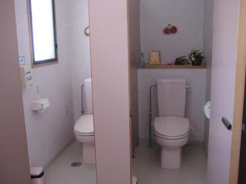 Basic Single Room with Shared Bathroom