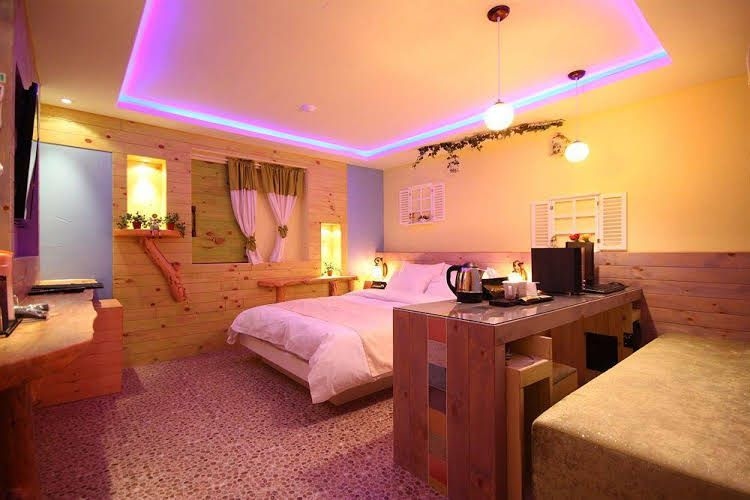 Hotel The Sun0