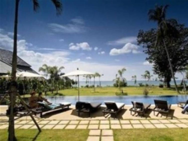 Thai Estate Beach Apartments4