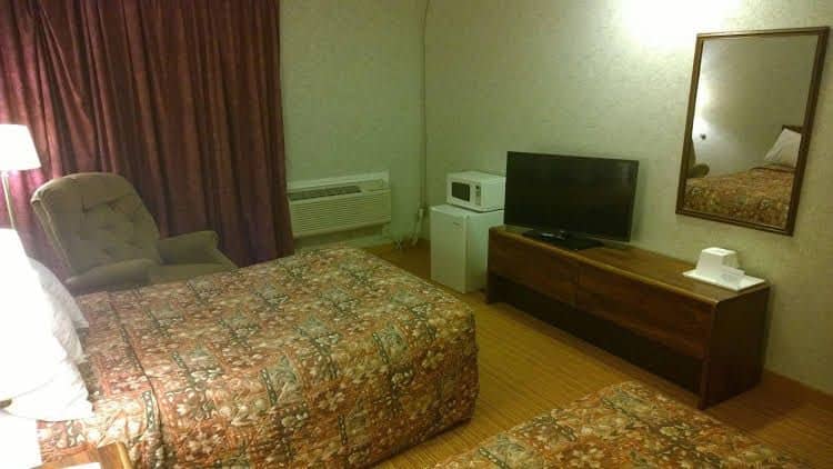 Sunset Inn and Suites Sunset Inn and Suites