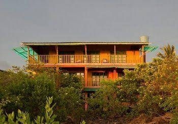 Galapagos Chalet3