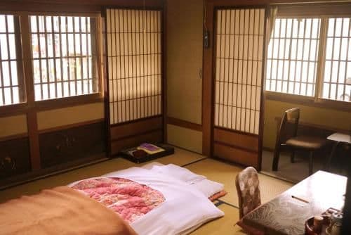 Japanese-Style Twin Room with Shared Bathroom