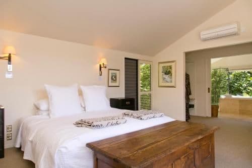 Ngahere Three-Bedroom Villa with Private Pool
