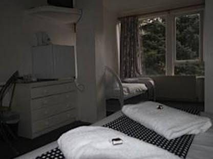 Black Bear Inn0