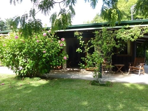 Thorold Country House2