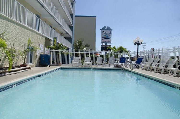 Coastal Palms Inn and Suites2