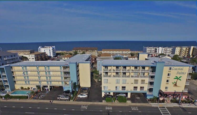 Coastal Palms Inn and Suites1