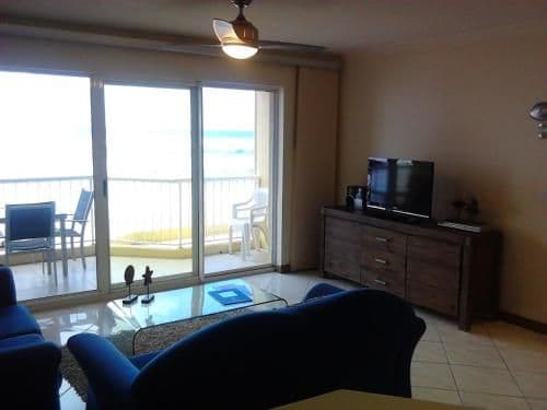Deluxe Two-Bedroom Apartment