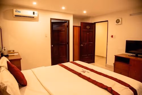 Double Room with Balcony (2 Adults + 1 Child)
