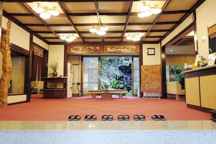 นิปปอน เรียวคัง อิโตะ ออนเซ็น โยคิคัง (Nippon Ryokan Ito Onsen Yokikan)1