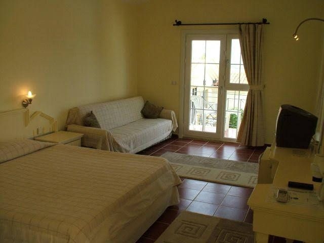 Artemisia Royal Park Club Hotel2