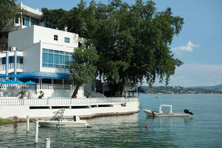 Villa Bejar Tequesquitengo