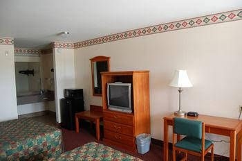 Express Inn & Suites Westwego0