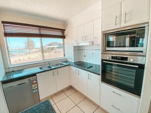 Three Bedroom Executive Apartment with Ocean View