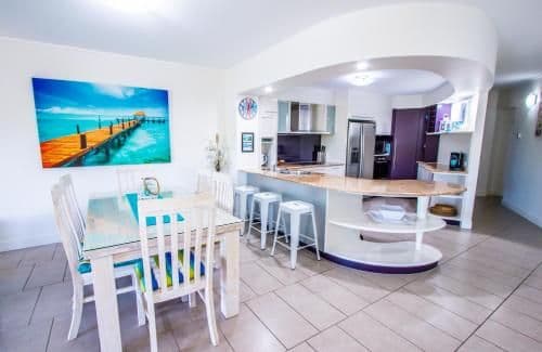 Premium Three Bedroom Apartment with Garden View