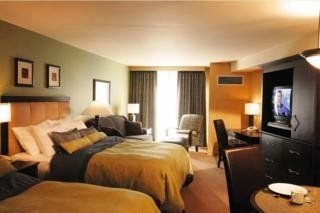 Crystal Lodge Whistler4