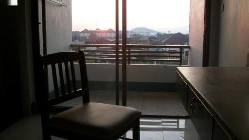 Single Room with Mountain View