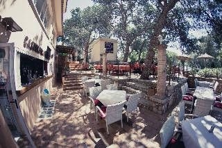 Apartamentos Playa Ferrera2